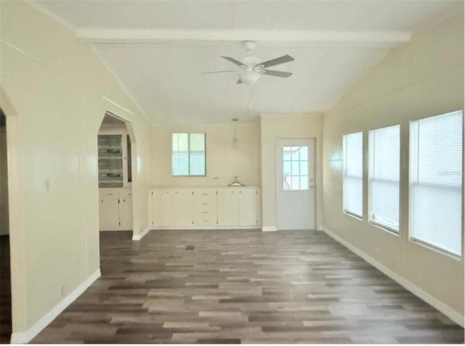 Image 5 of 10 For 118 Indian River Drive