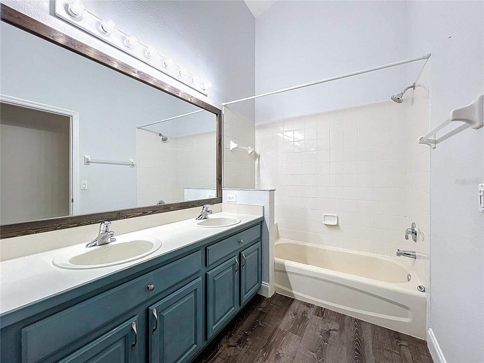 Image 32 of 53 For 2949 Wildpepper Ave