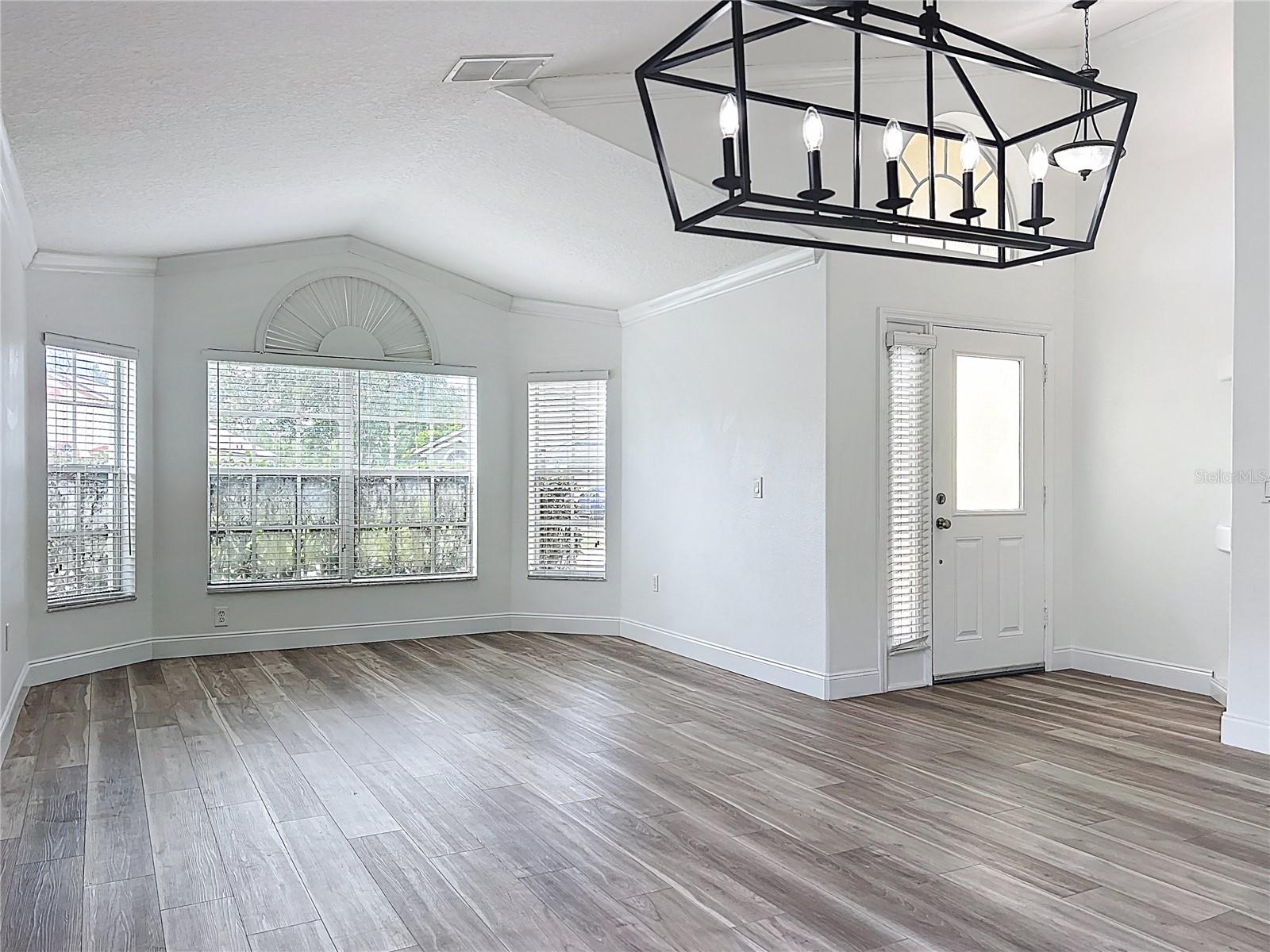 Image 5 of 53 For 2949 Wildpepper Ave