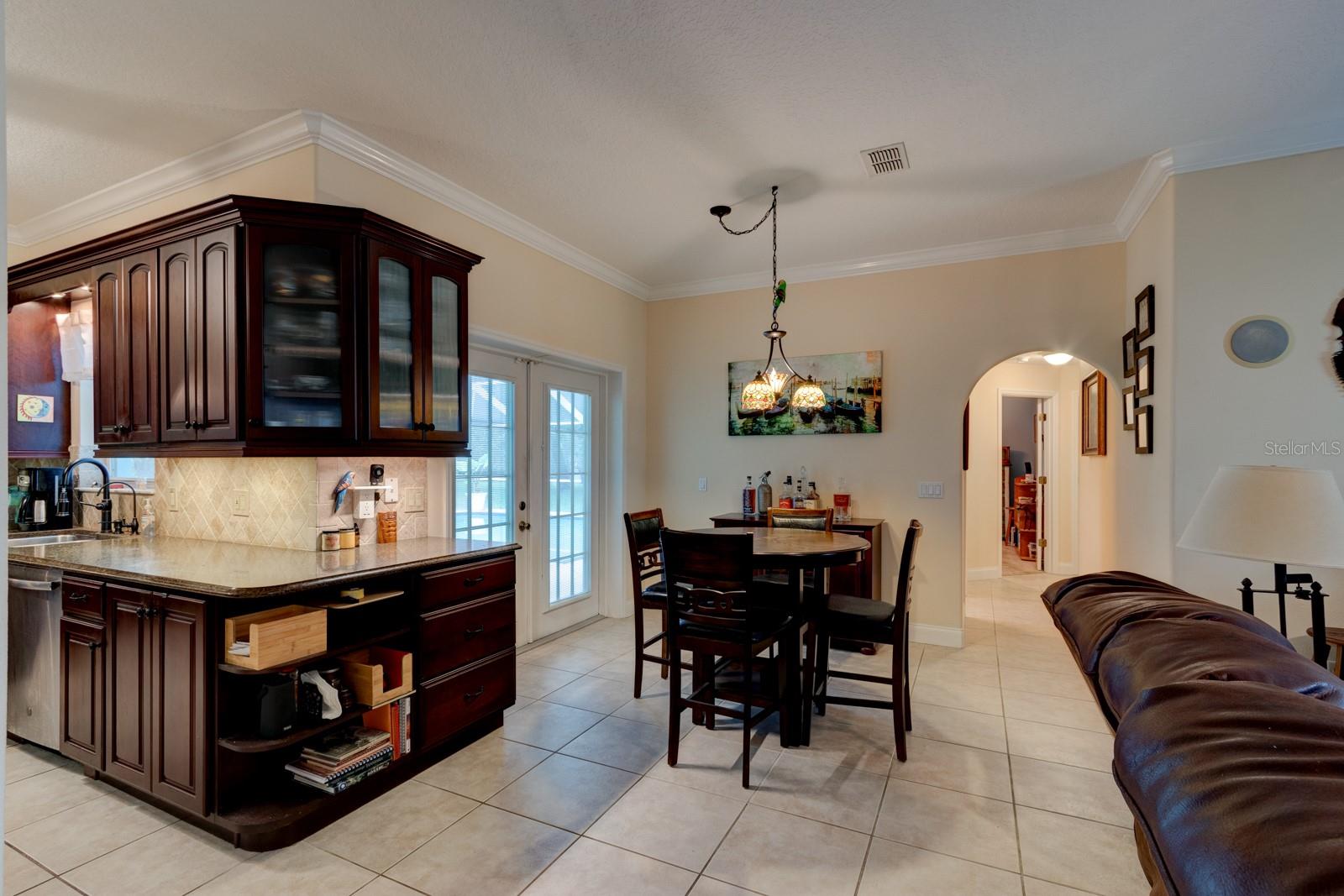 Image 17 of 35 For 14 Winterling Place