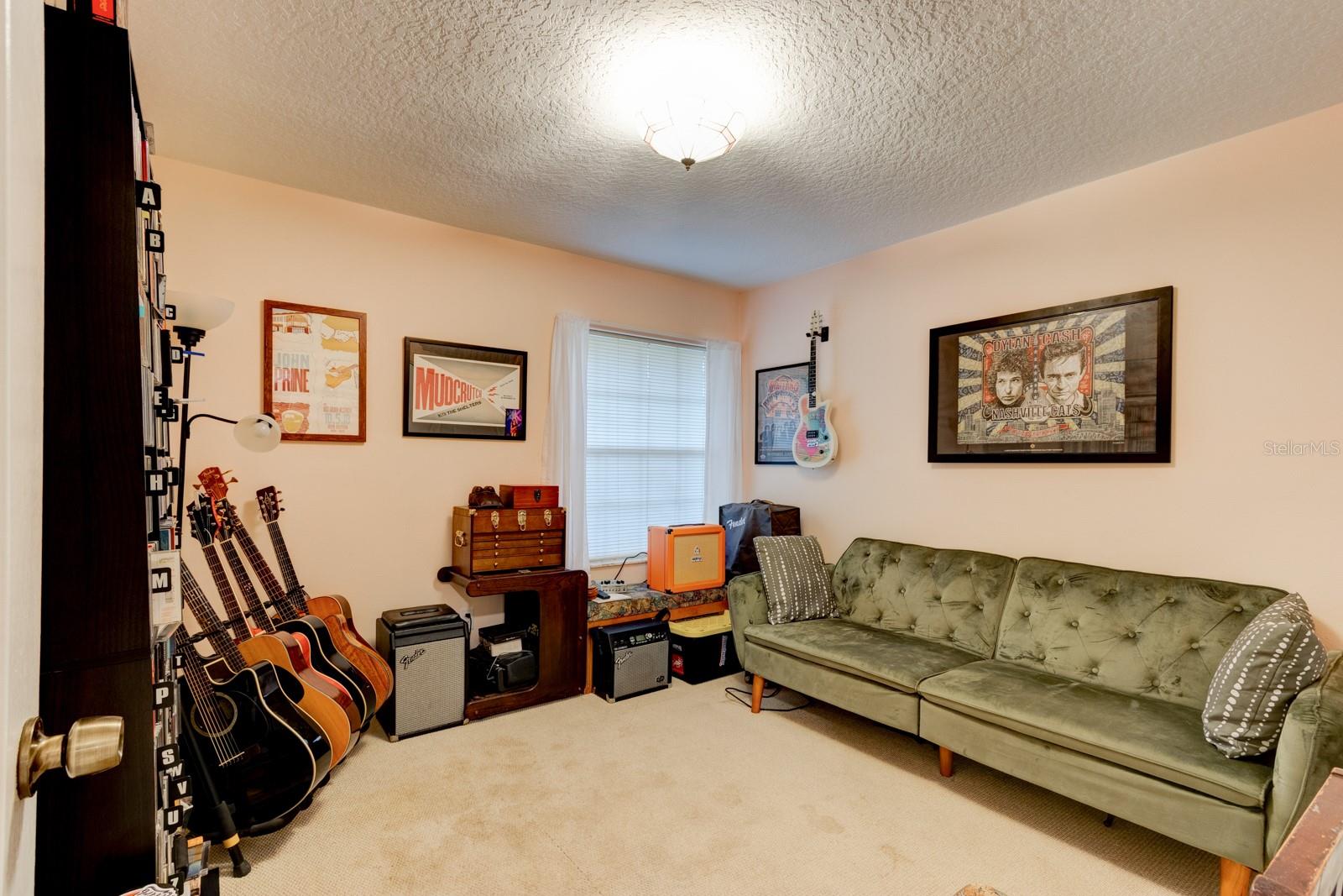 Image 21 of 35 For 14 Winterling Place