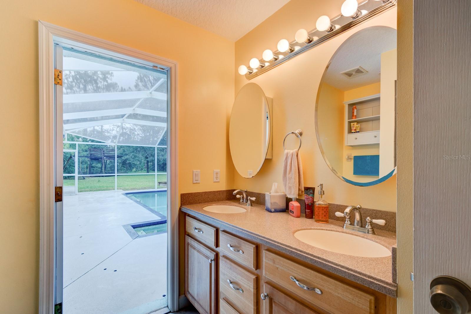 Image 24 of 35 For 14 Winterling Place