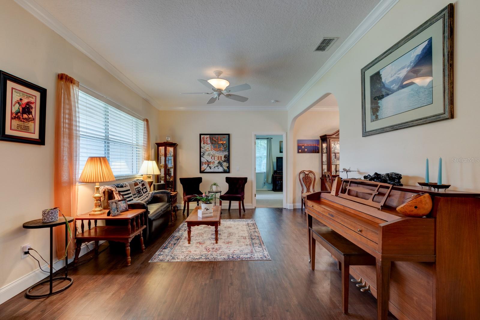 Image 4 of 35 For 14 Winterling Place