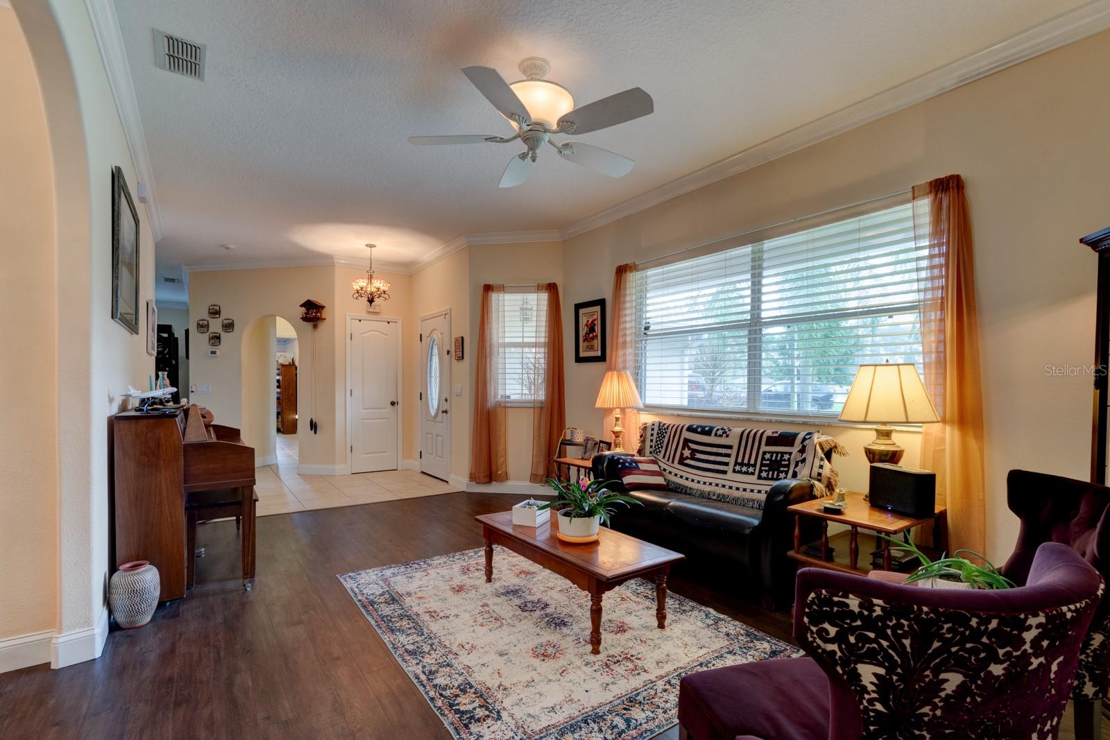 Image 5 of 35 For 14 Winterling Place