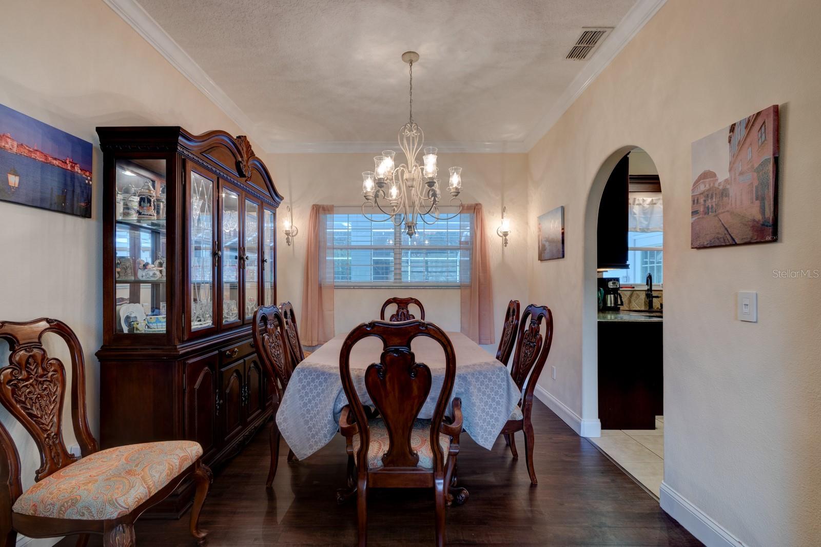 Image 6 of 35 For 14 Winterling Place