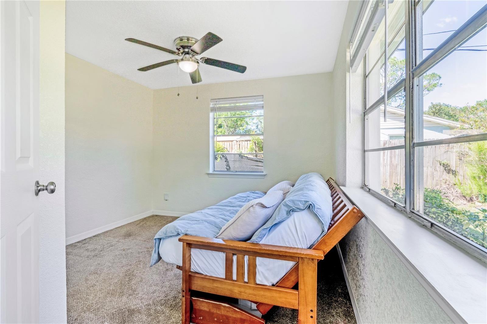 Image 19 of 26 For 137 Caracas Road