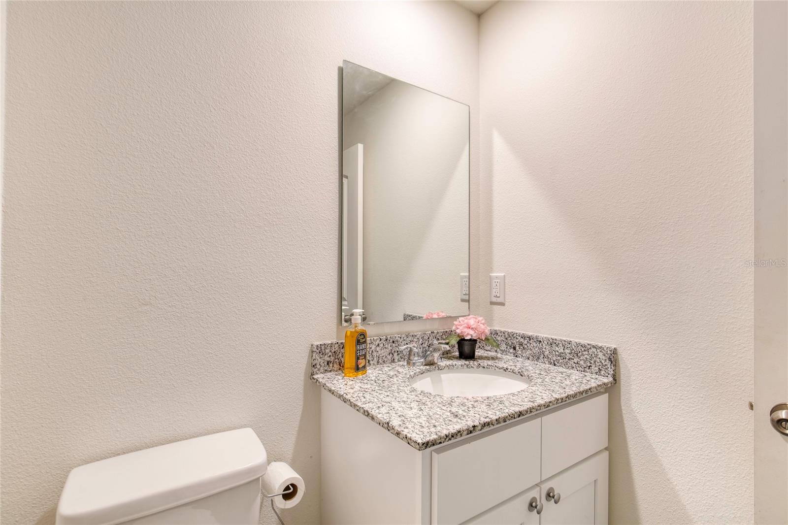 Image 13 of 44 For 36 Kaywood Place