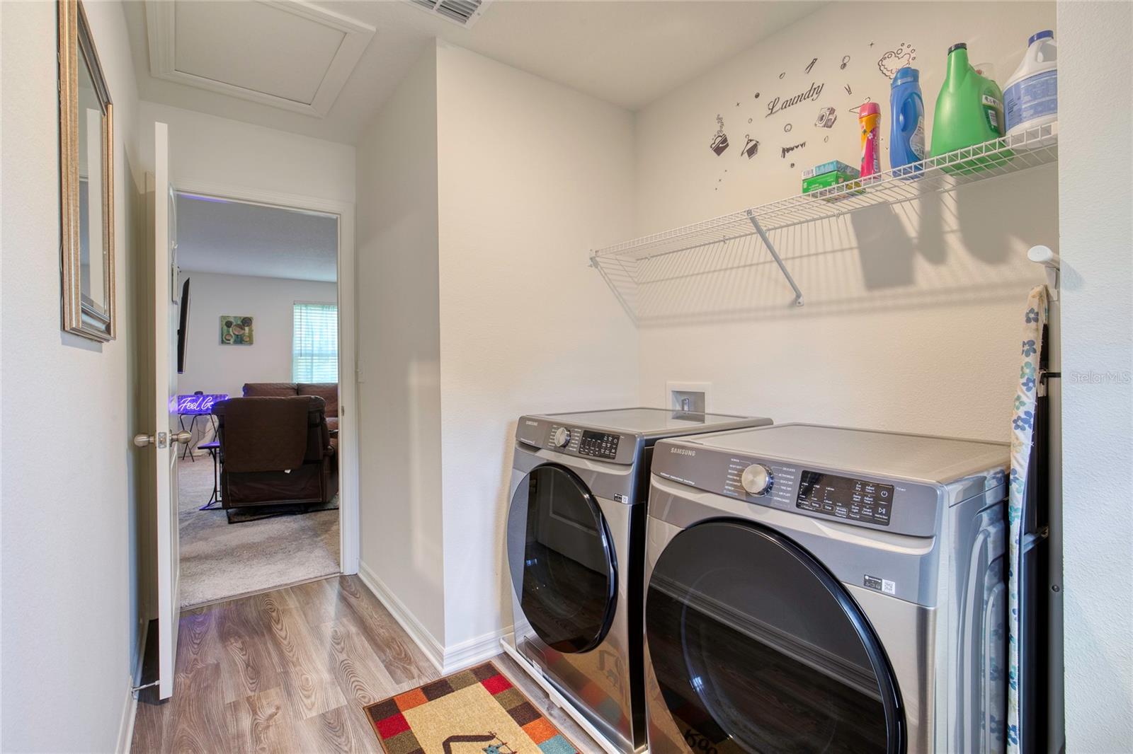 Image 23 of 44 For 36 Kaywood Place