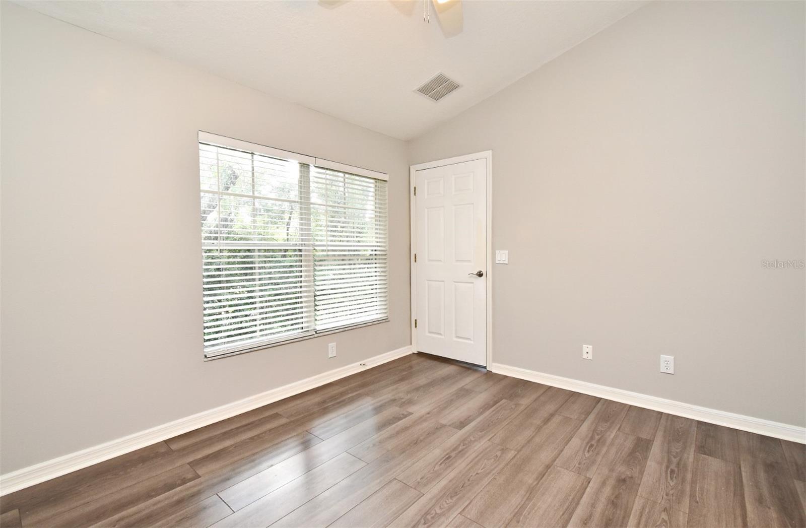 Image 14 of 28 For 10056 Regent Park Drive 2309