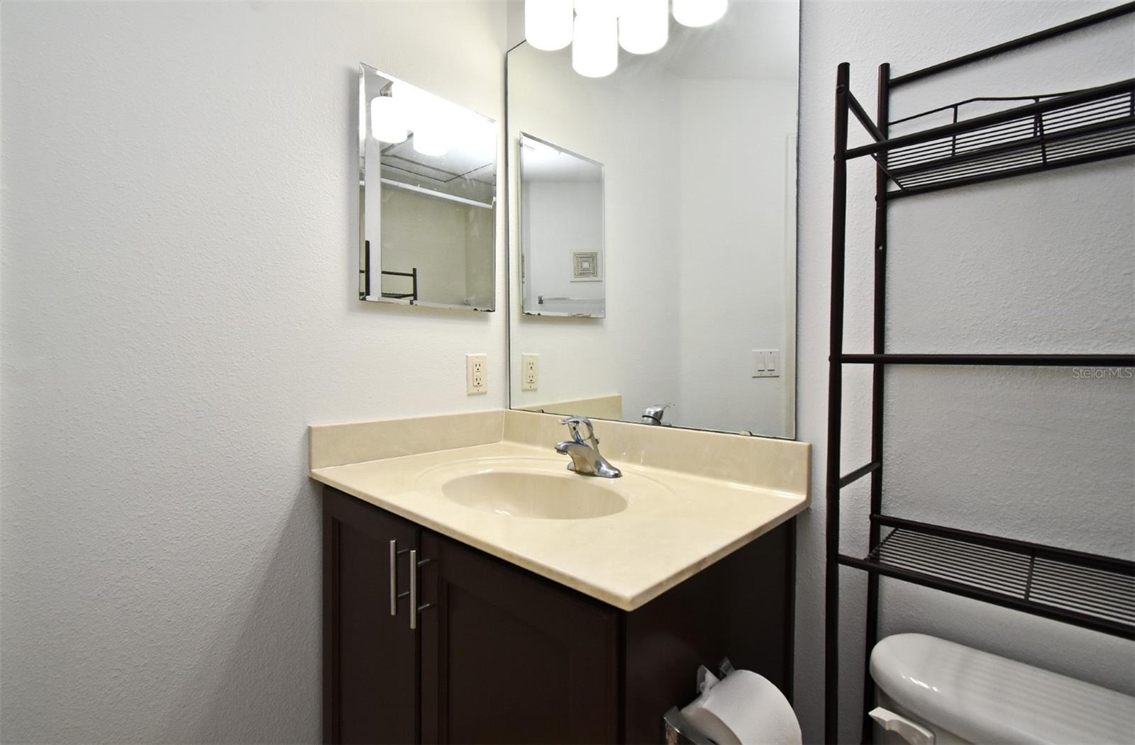 Image 17 of 28 For 10056 Regent Park Drive 2309