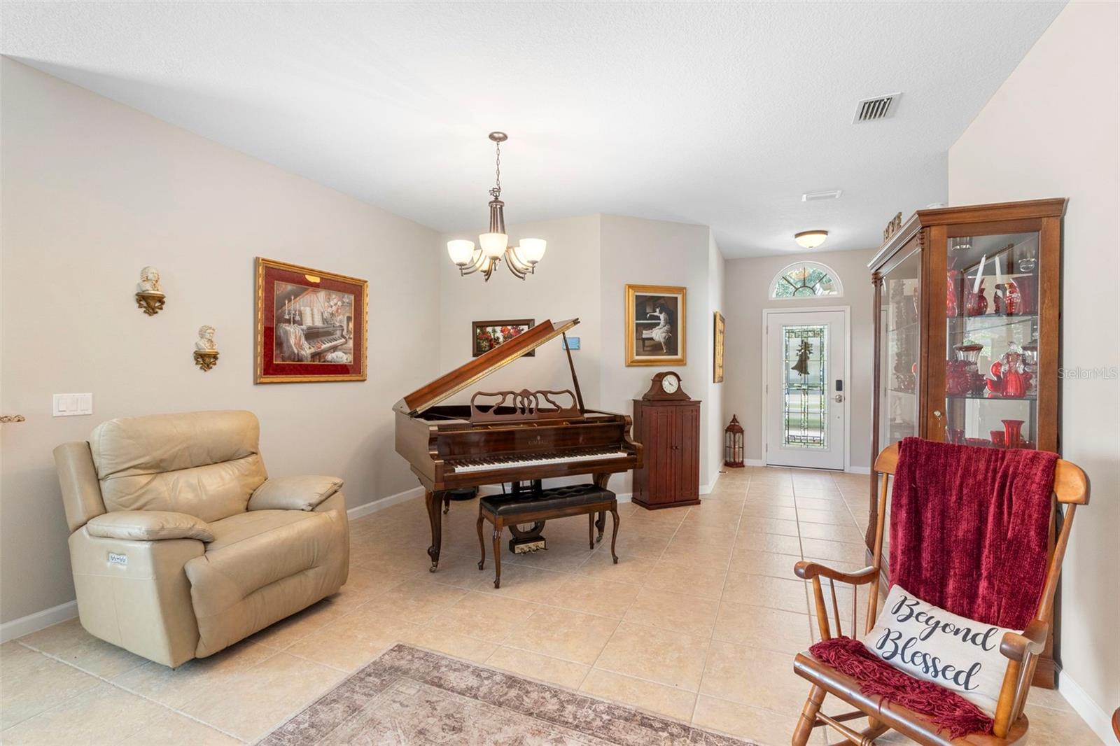 Image 16 of 36 For 1385 Longley Place