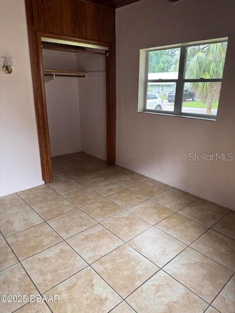 Image 10 of 30 For 448 Dorothy Avenue