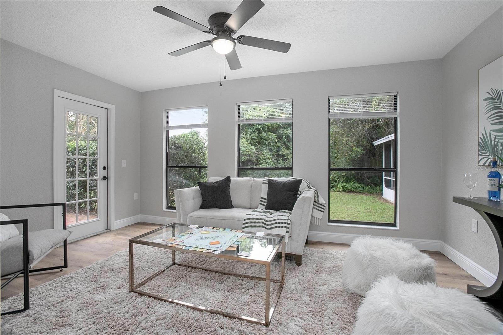 Image 14 of 31 For 418 Berwick Circle