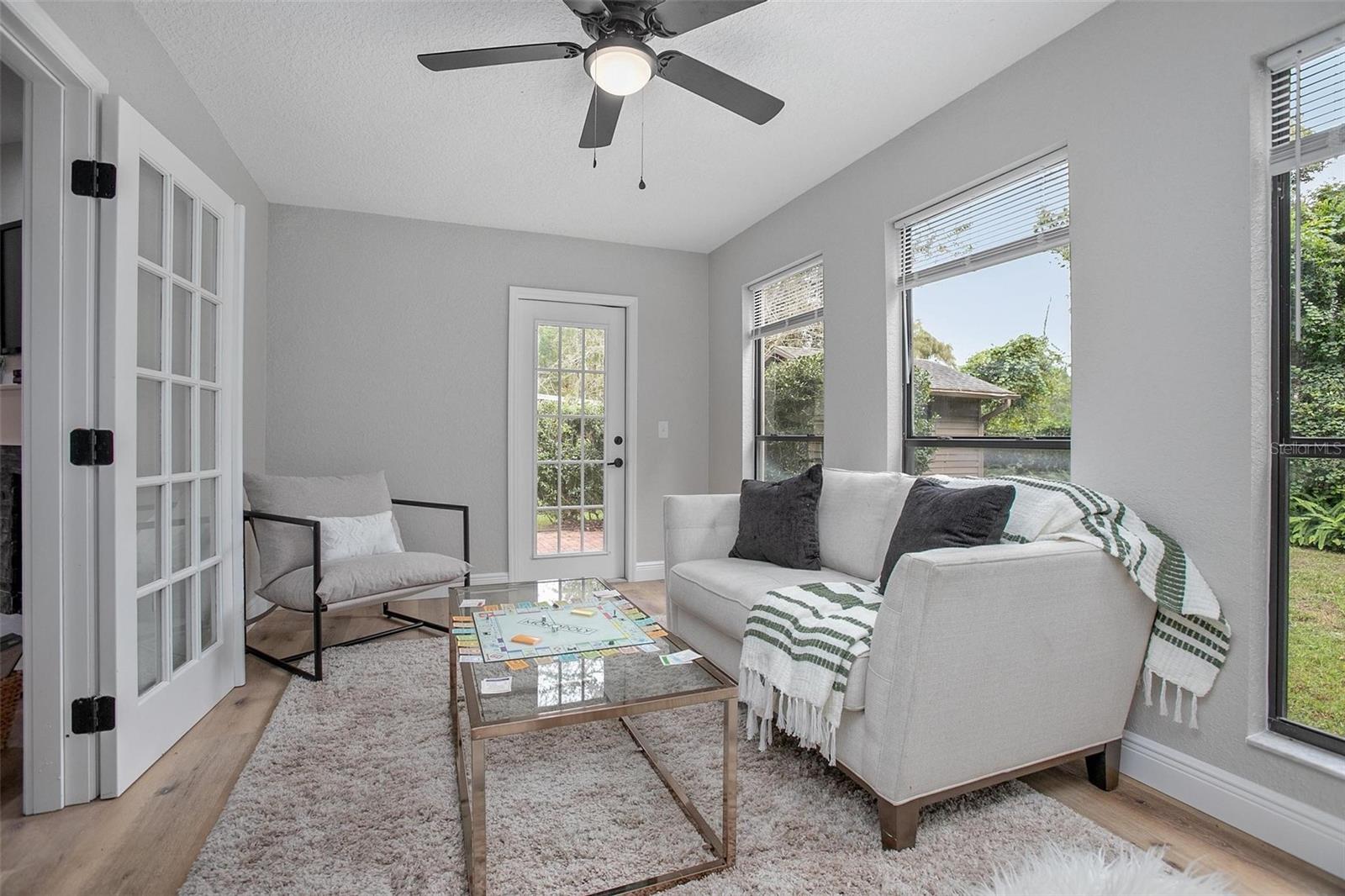 Image 16 of 31 For 418 Berwick Circle