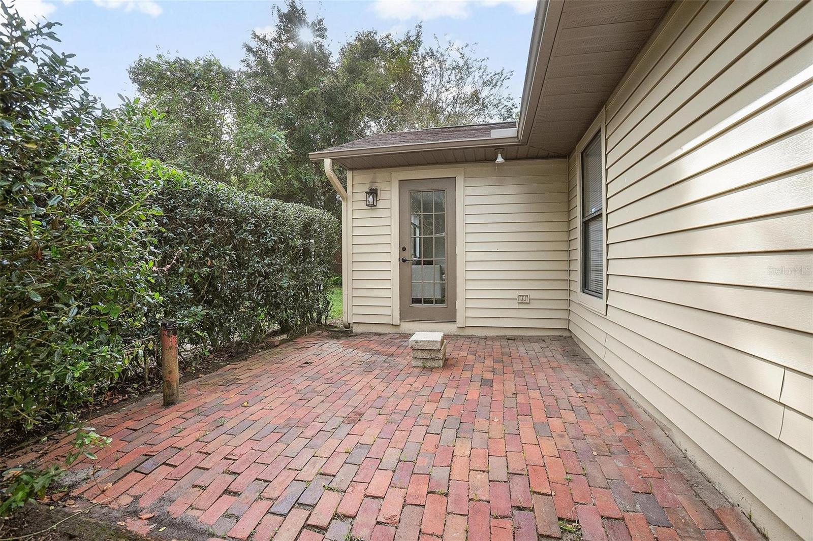 Image 24 of 31 For 418 Berwick Circle
