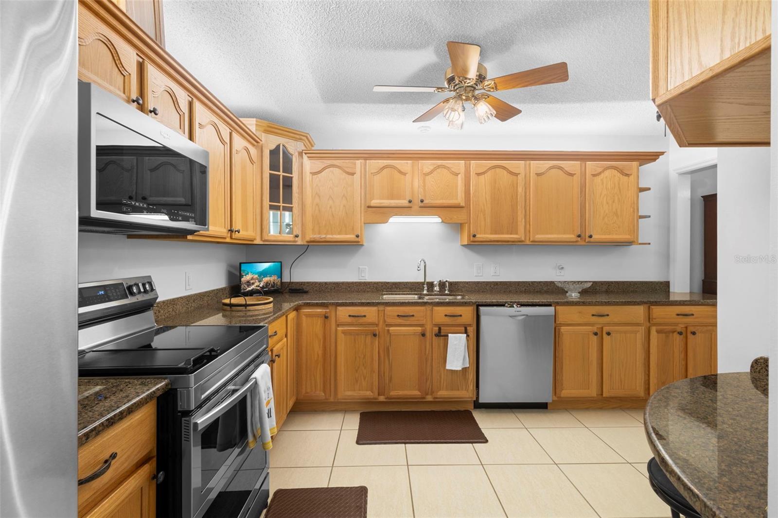 Image 24 of 46 For 920 Shady Branch Trail