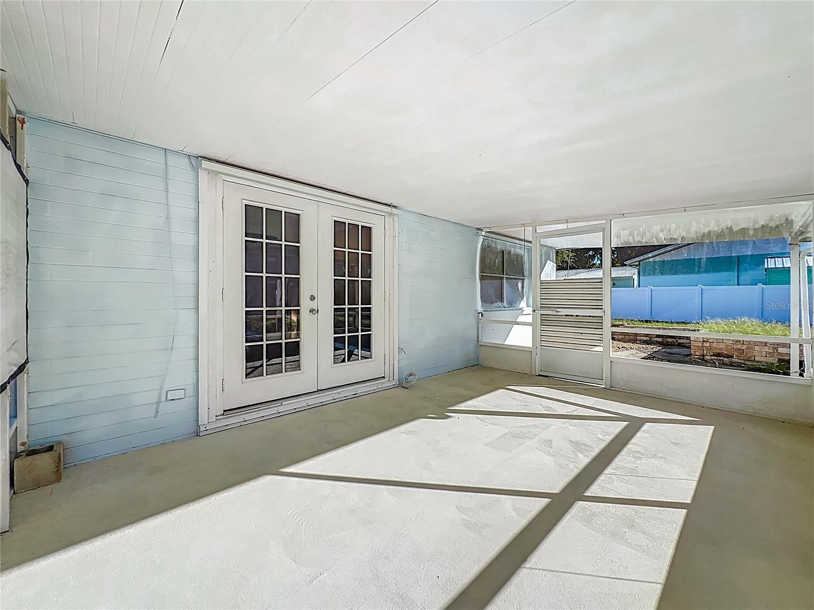 Image 31 of 46 For 1401 Orange Tree Drive