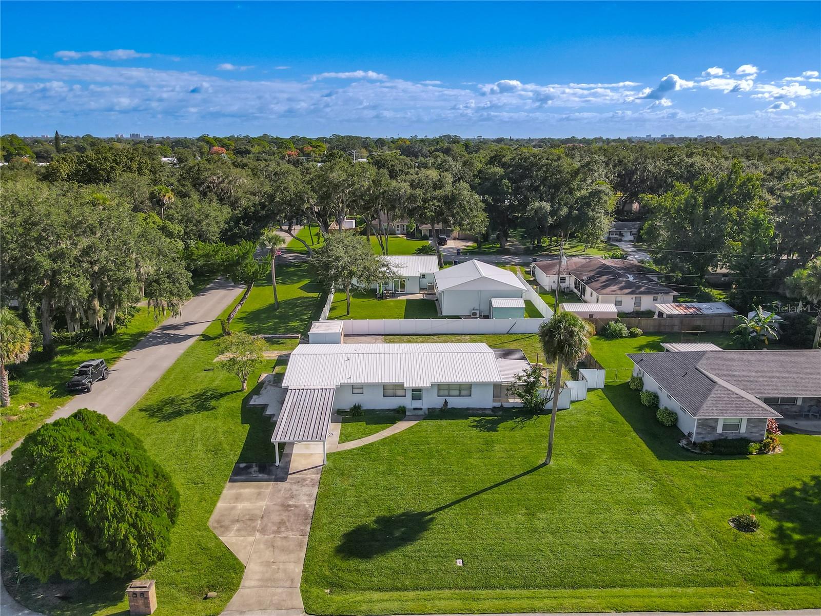 Image 42 of 46 For 1401 Orange Tree Drive