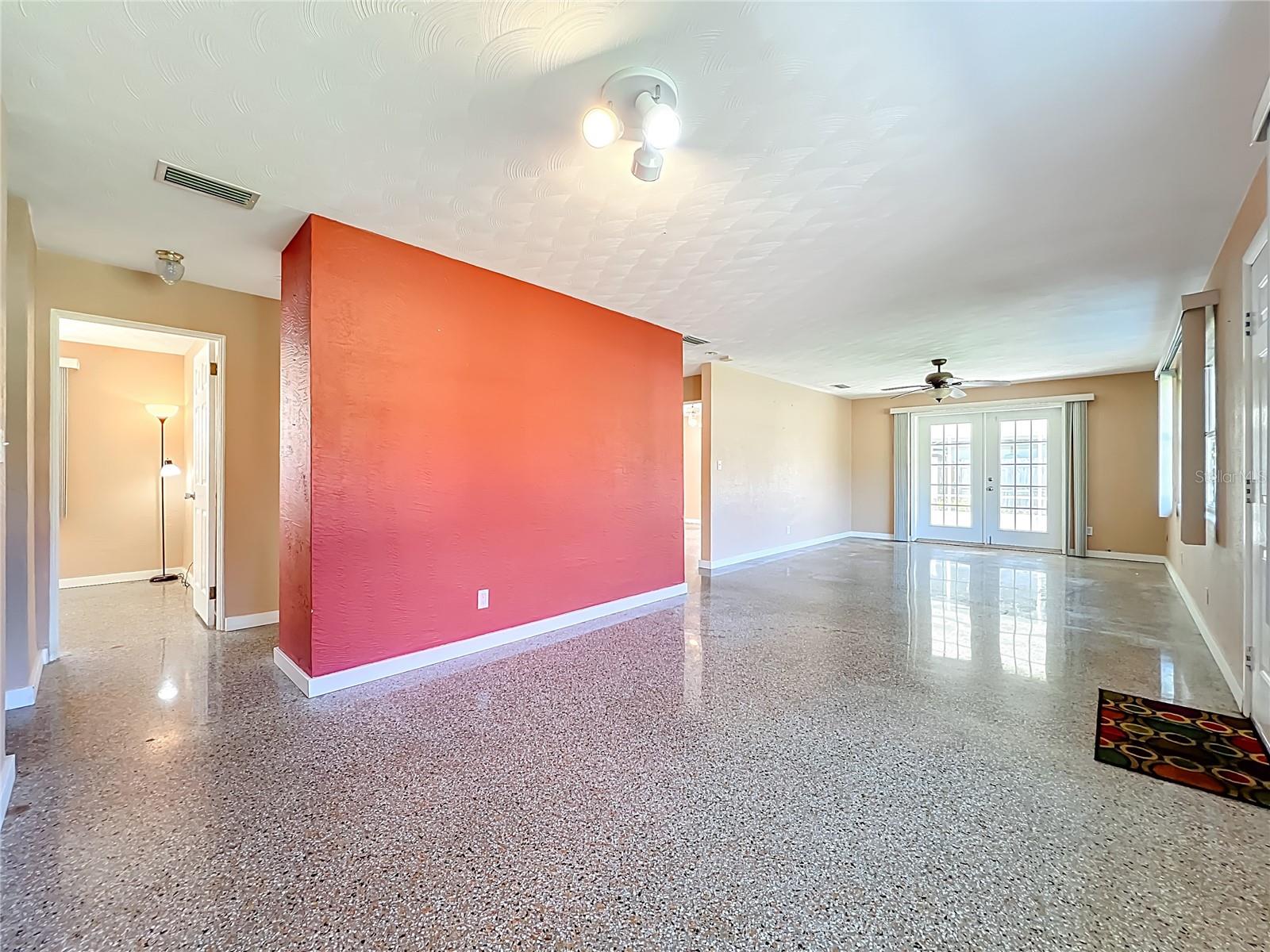 Image 6 of 46 For 1401 Orange Tree Drive