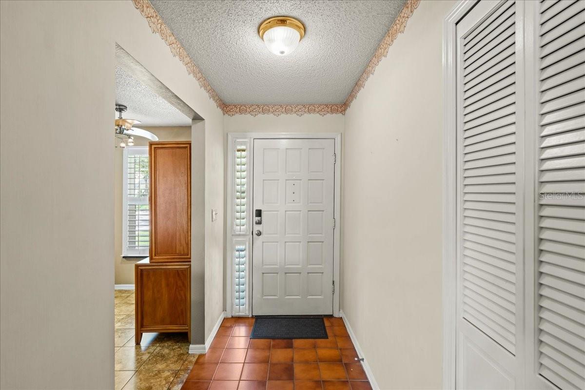 Image 10 of 34 For 1114 Sherbourne Way