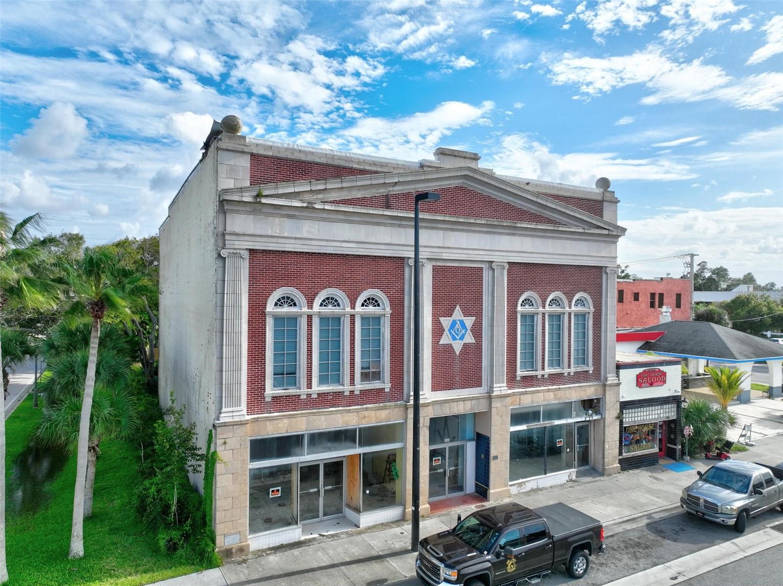 Image 17 of 23 For 135 Orange Avenue