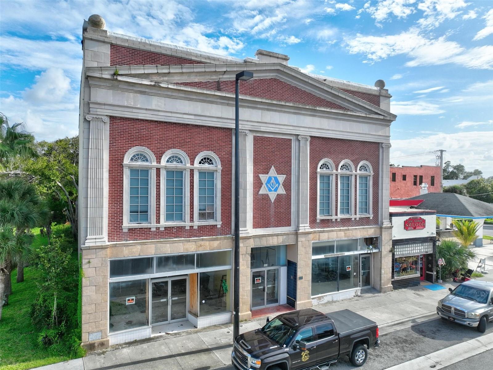 Image 18 of 23 For 135 Orange Avenue