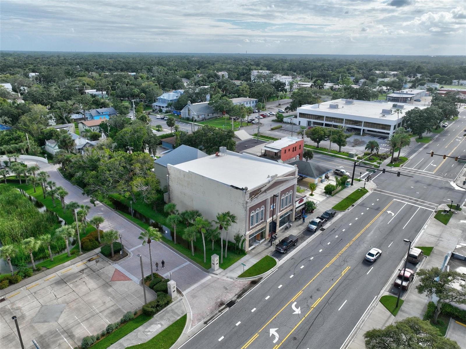 Image 3 of 23 For 135 Orange Avenue