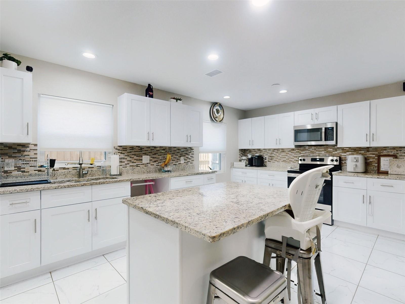 Image 3 of 23 For 104 Winding Ridge Drive