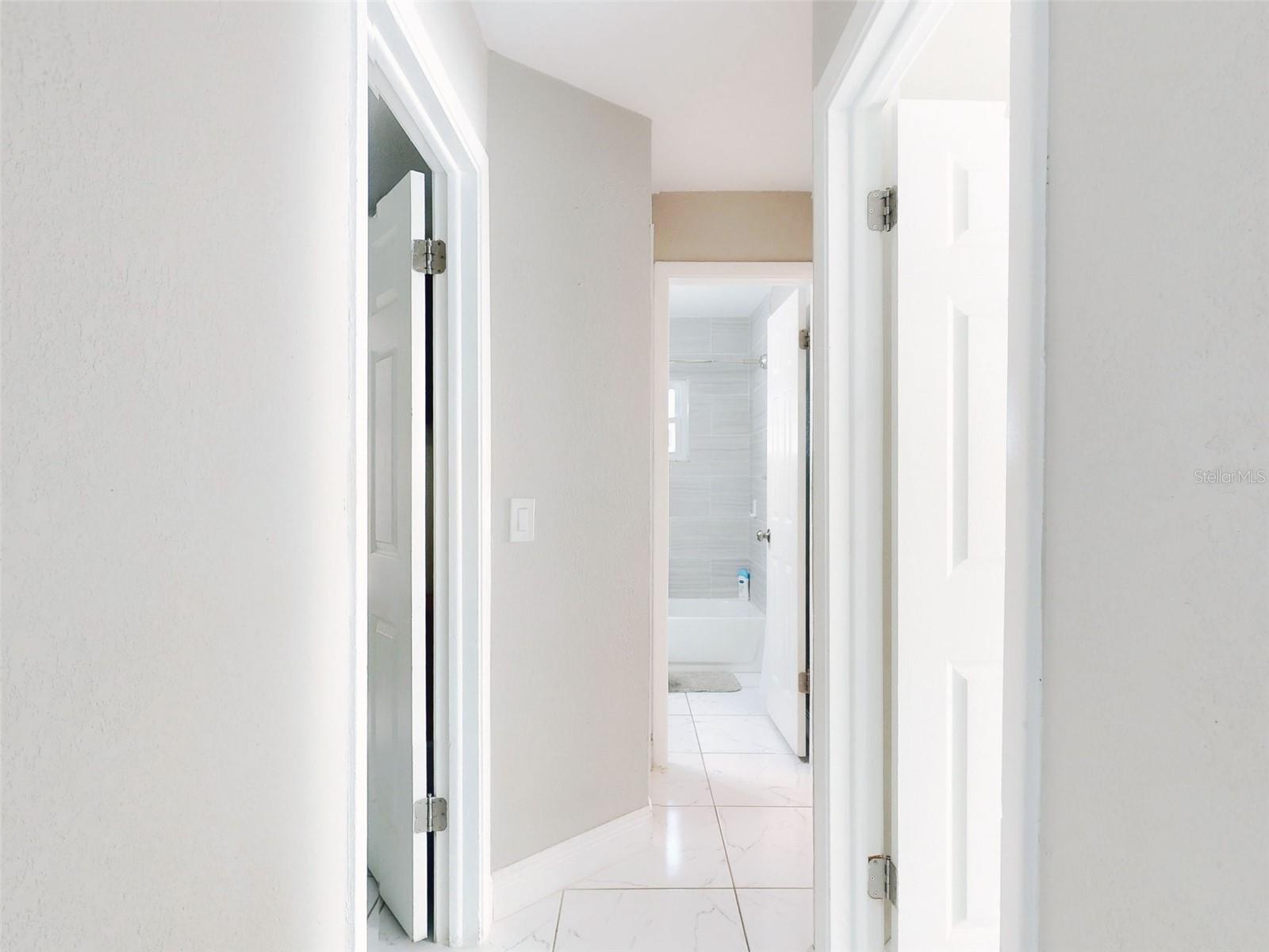 Image 6 of 23 For 104 Winding Ridge Drive