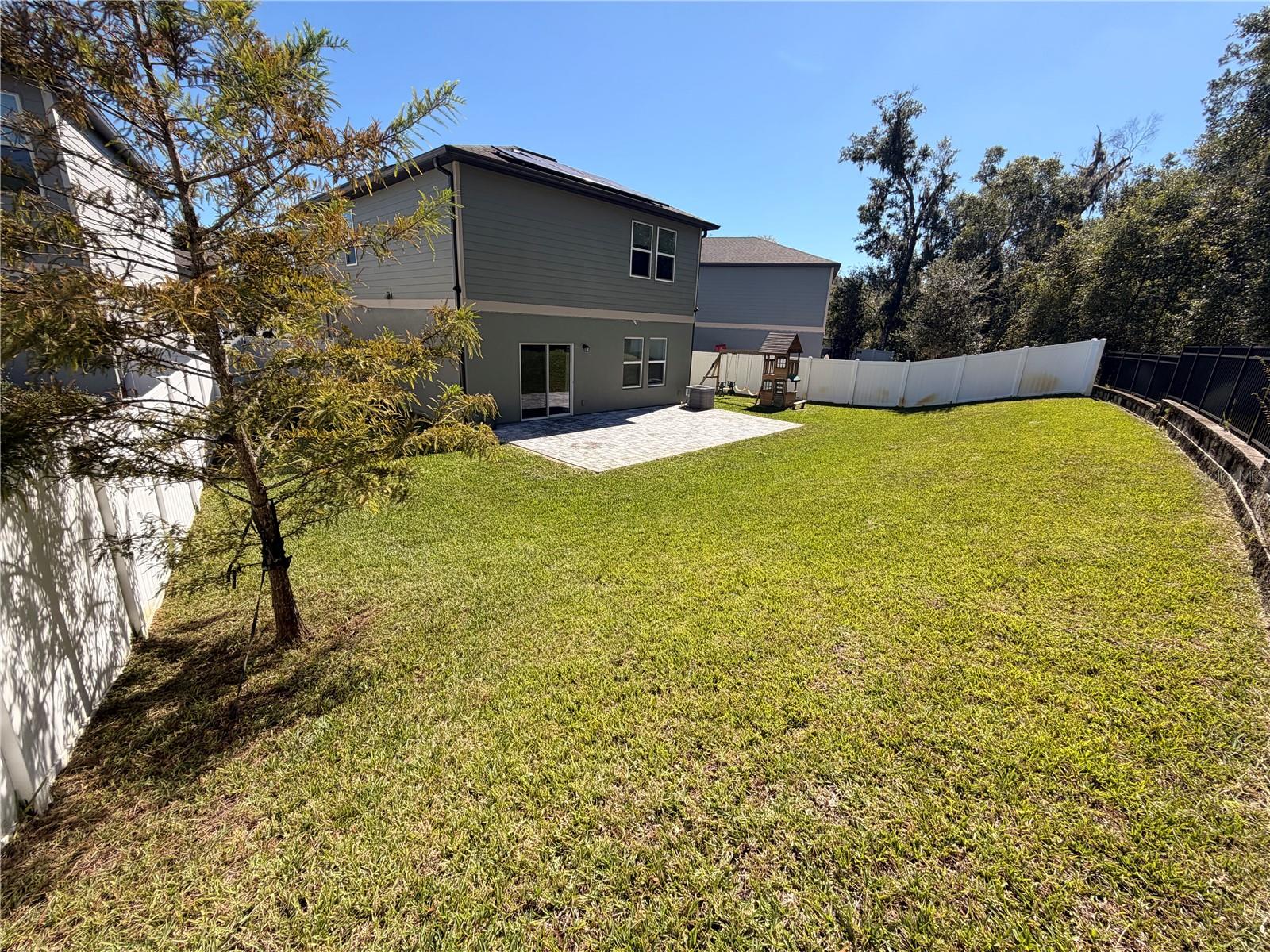 Image 19 of 26 For 1084 Cades Cove Way
