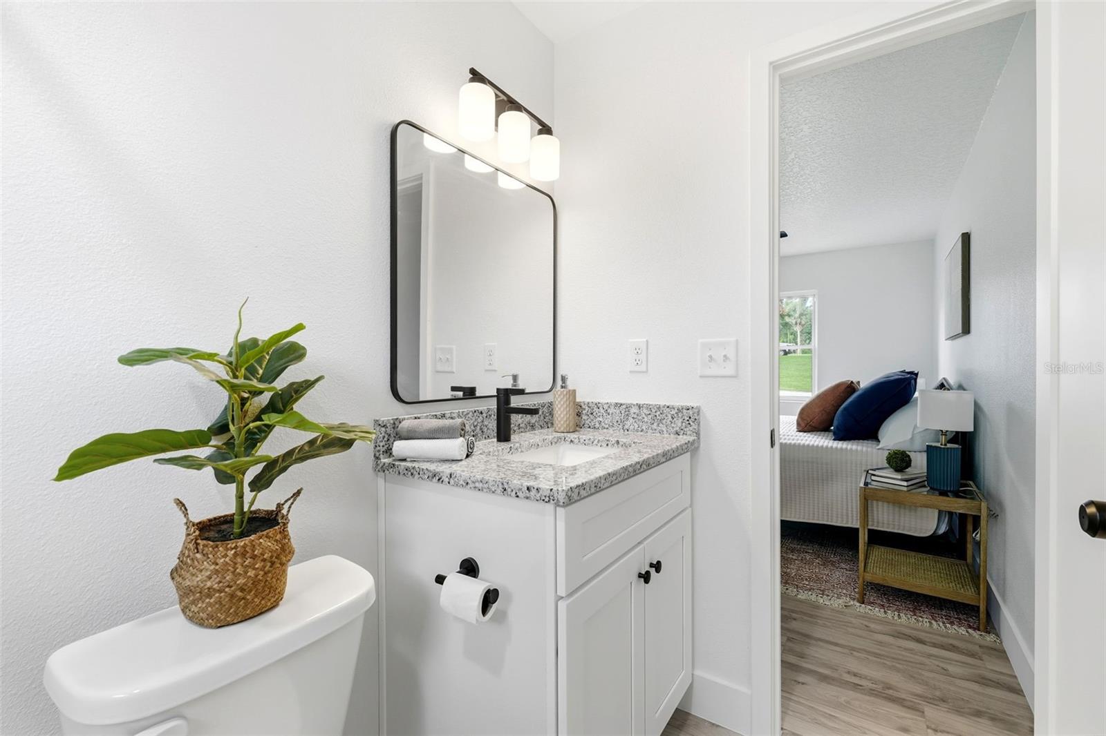 Image 13 of 22 For 900 Carpenter Avenue