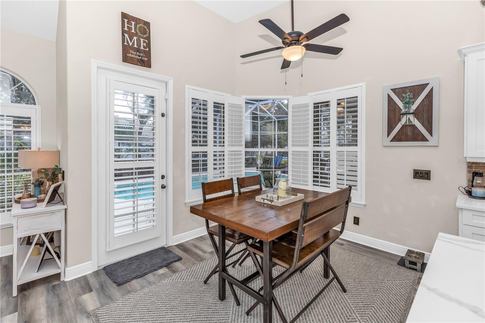 Image 14 of 62 For 169 Hawkcrest Court