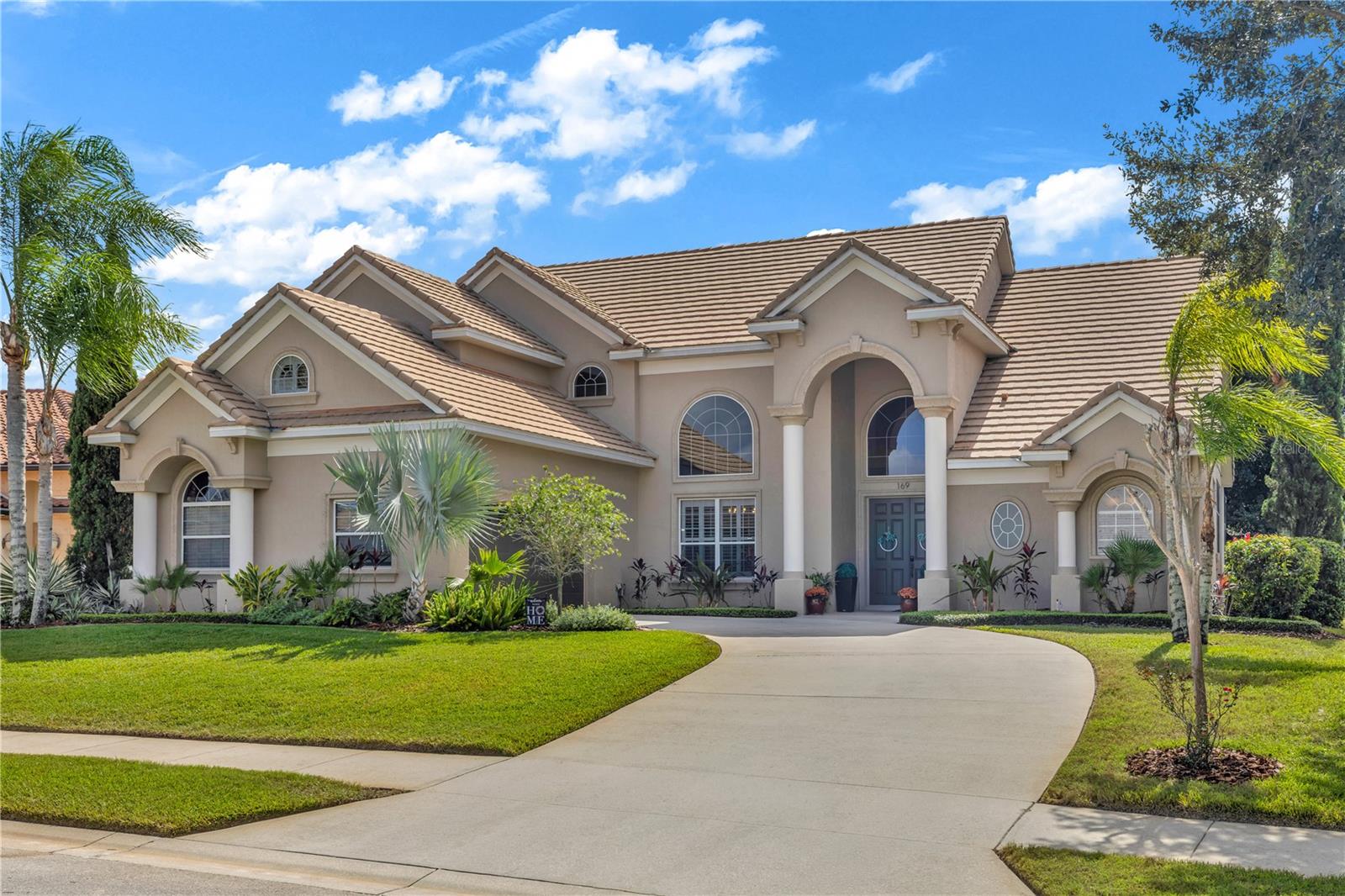 Image 3 of 62 For 169 Hawkcrest Court