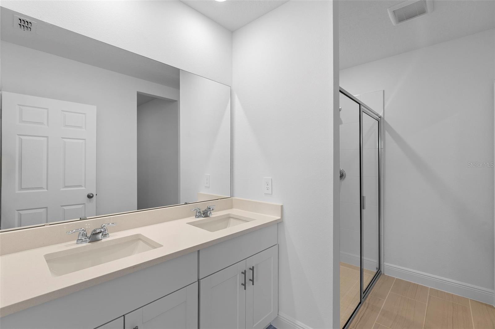 Image 6 of 14 For 105 Pitching Wedge Drive