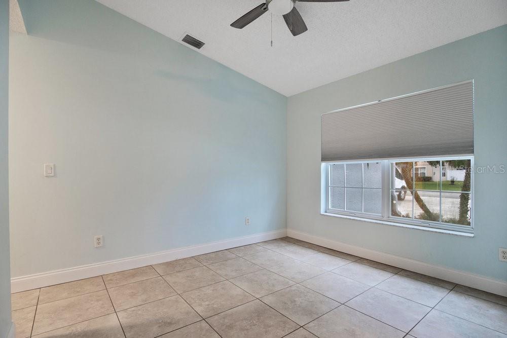 Image 6 of 39 For 156 Bird Of Paradise Drive