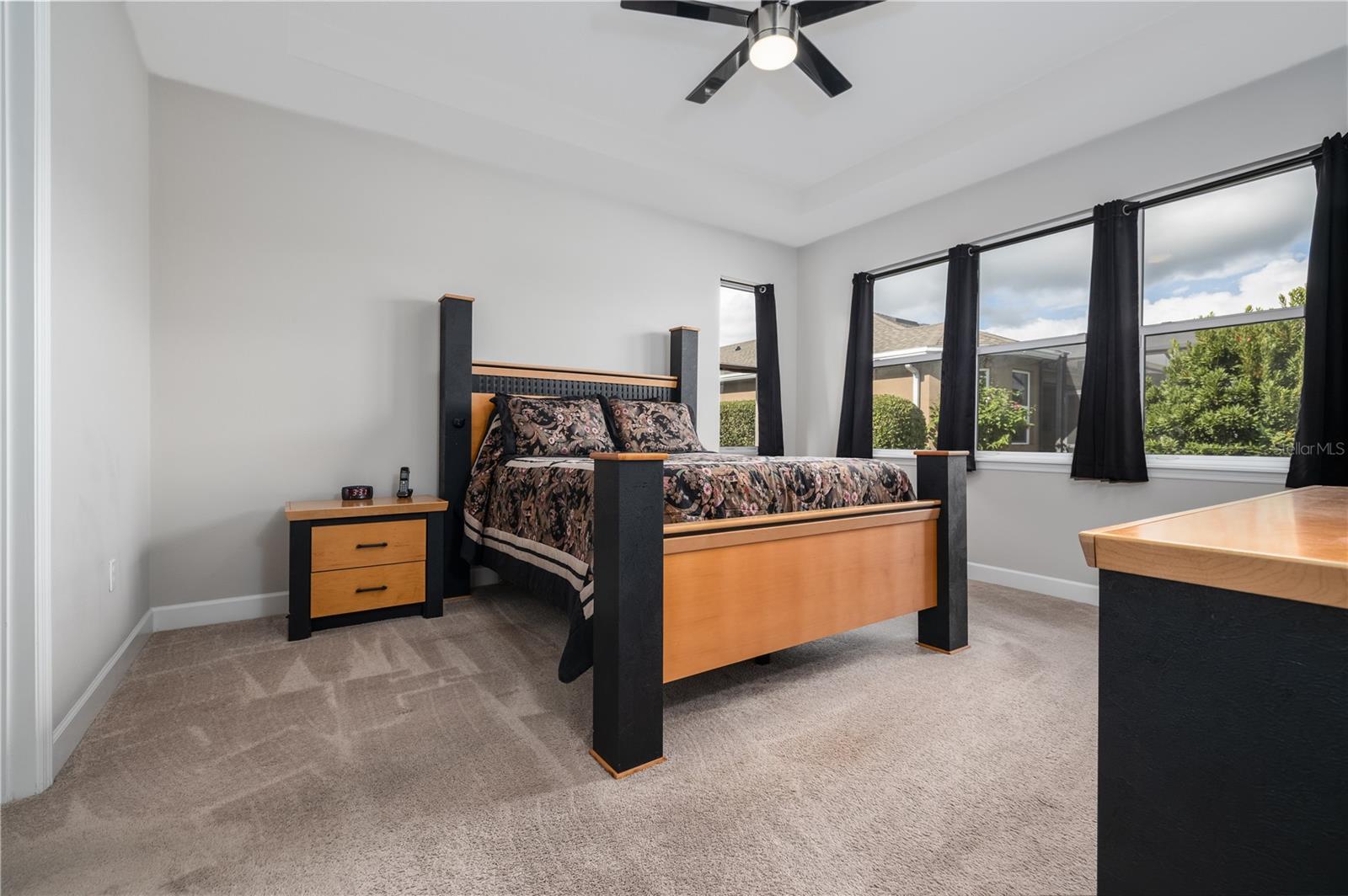 Image 17 of 32 For 1547 Lambrook Drive