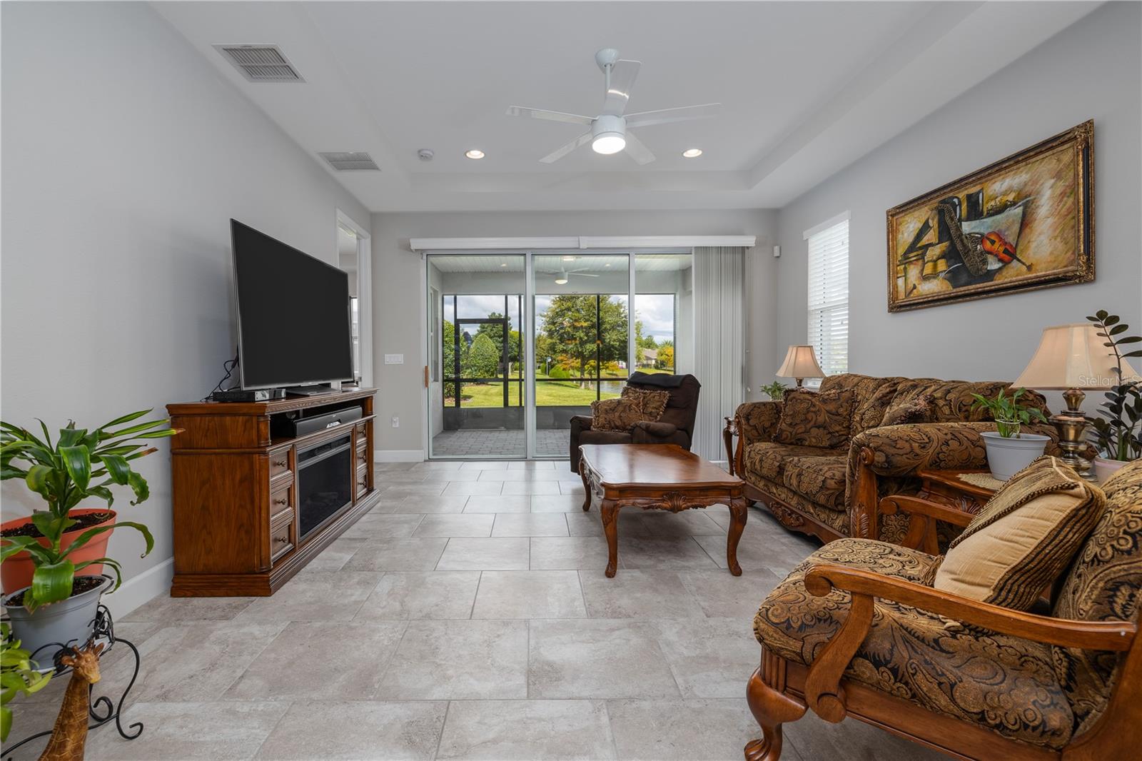 Image 8 of 32 For 1547 Lambrook Drive