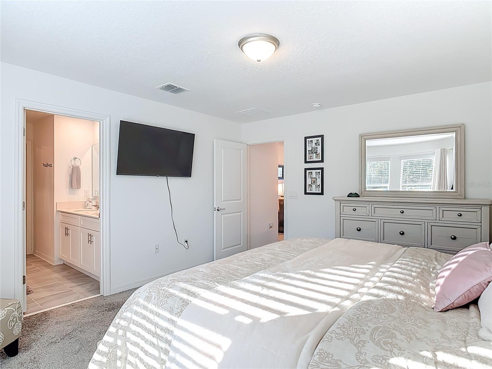 Image 60 of 68 For 1142 Pacific Dunes Court