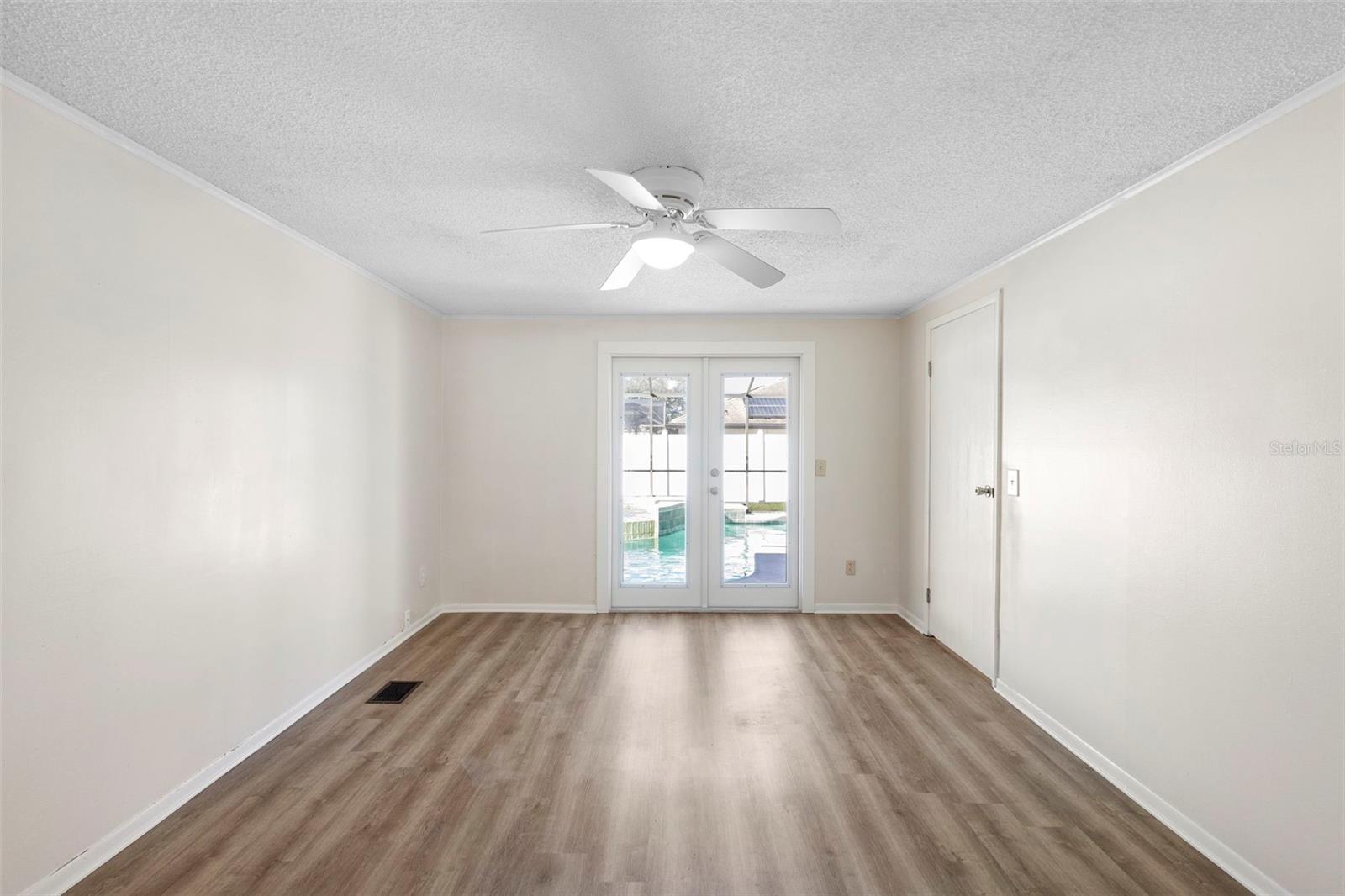 Image 13 of 32 For 3307 Caldwell Street