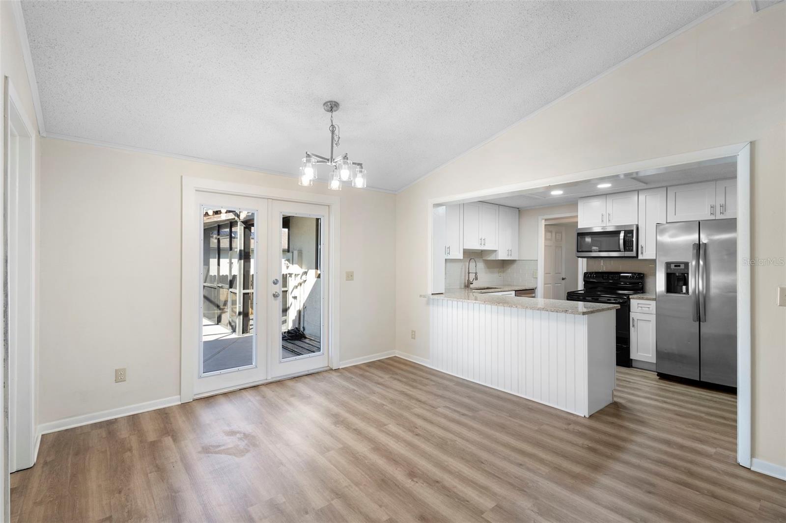 Image 8 of 32 For 3307 Caldwell Street