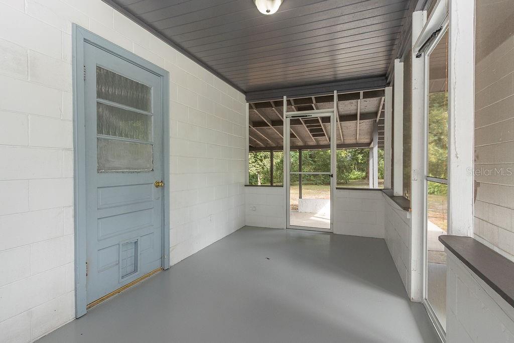 Image 4 of 13 For 831 Arlington Avenue