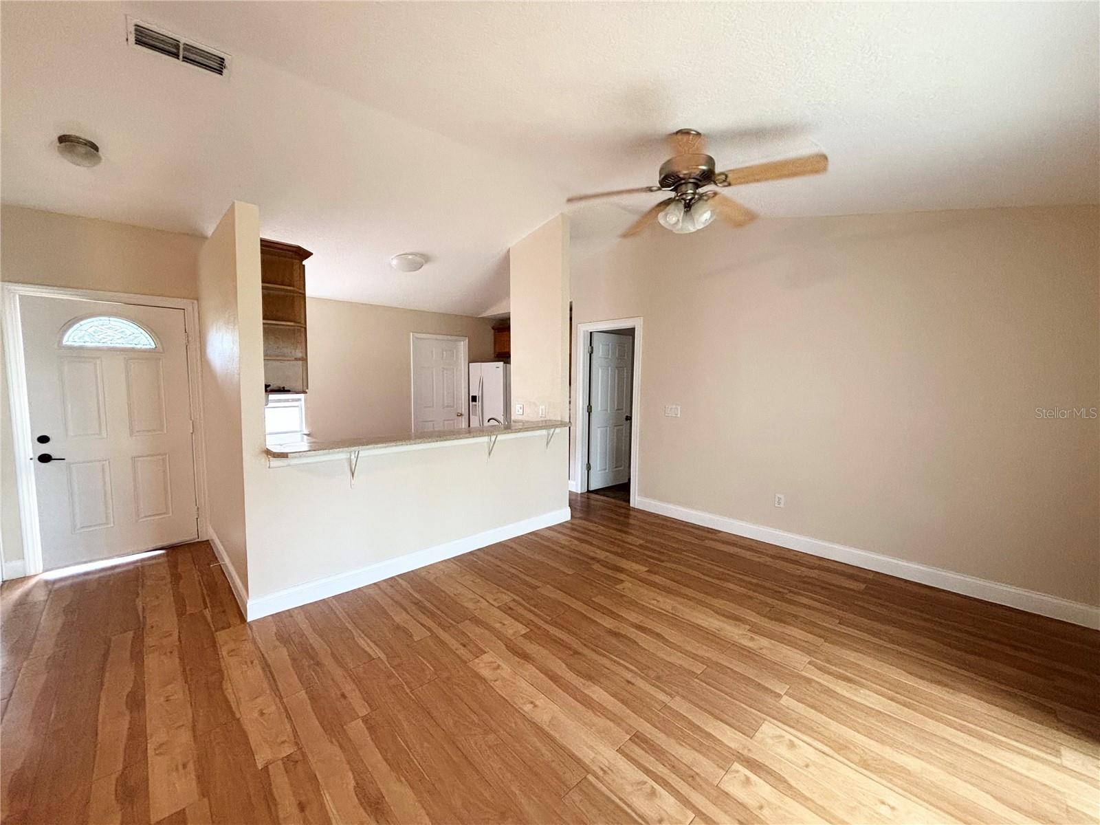 Image 2 of 13 For 780 Park Avenue