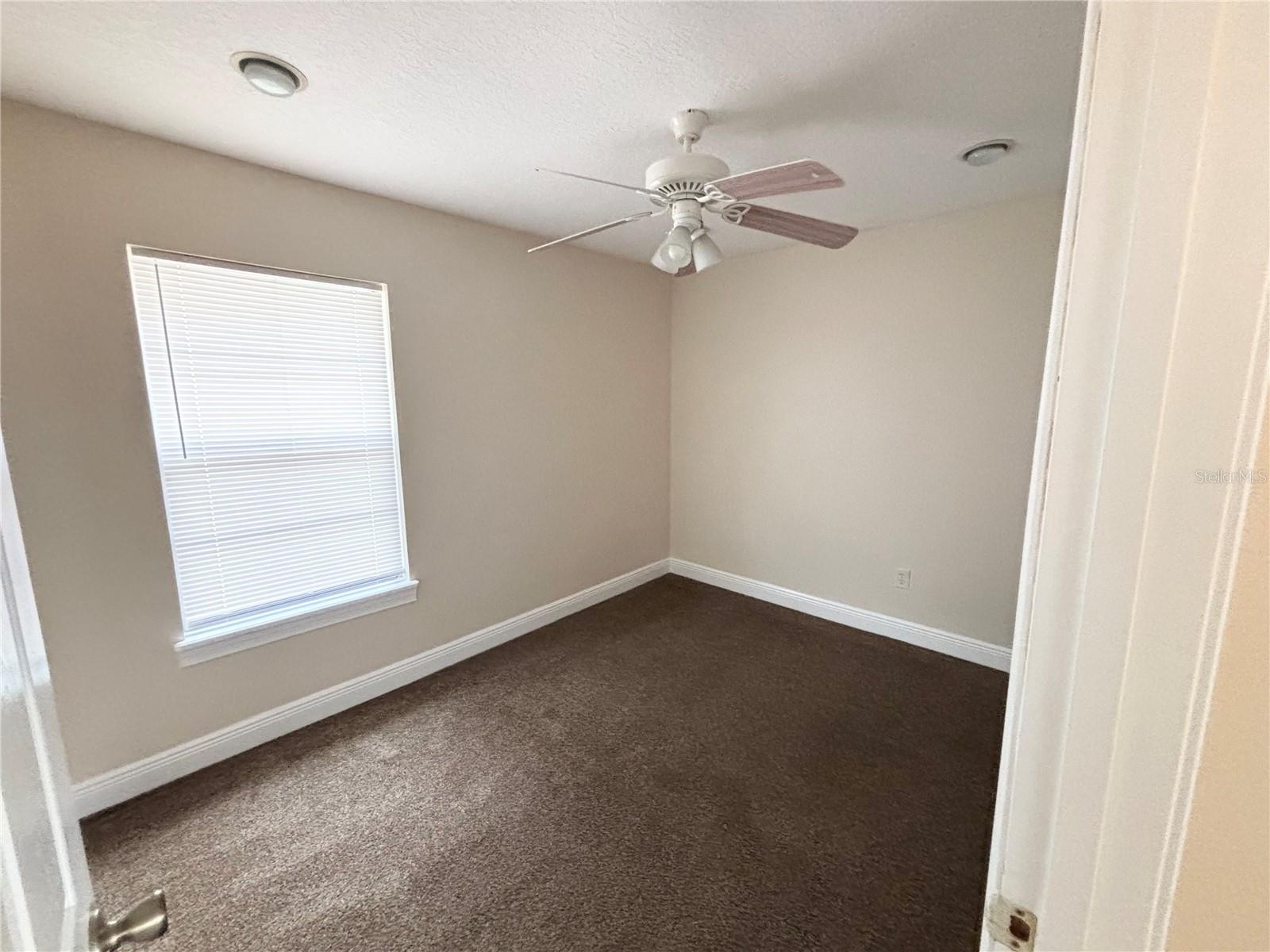 Image 7 of 13 For 780 Park Avenue