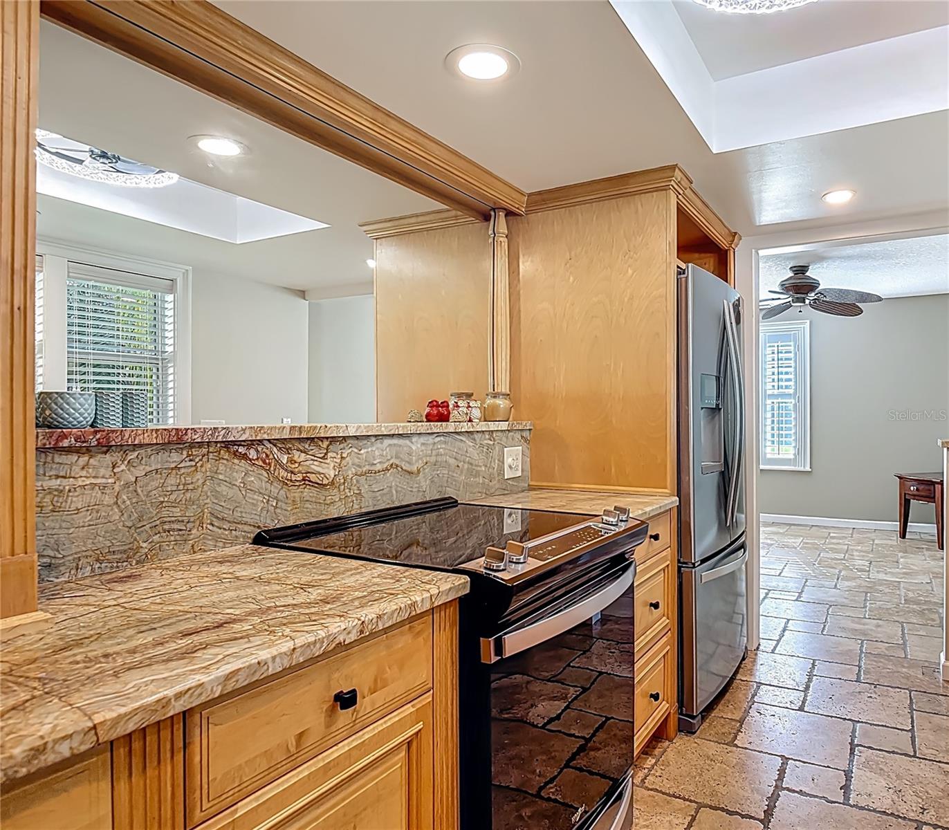 Image 11 of 49 For 1582 Prairie Road