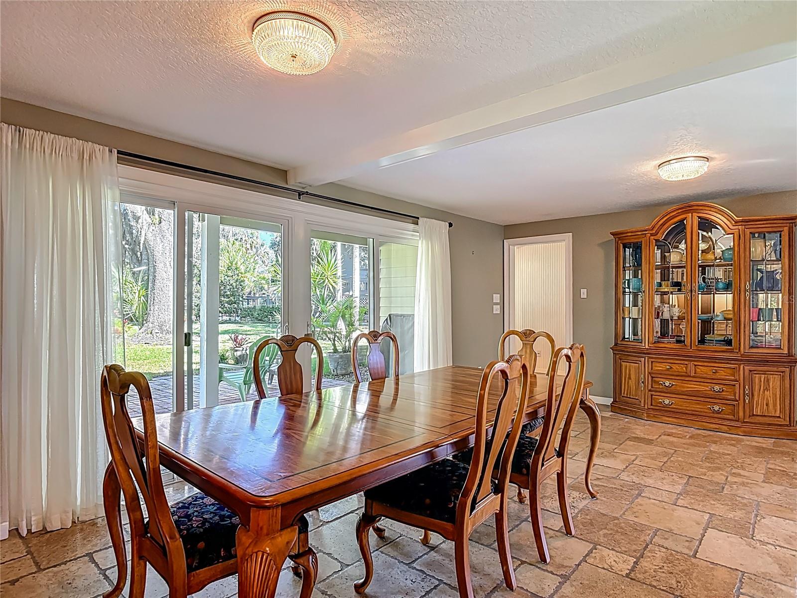 Image 14 of 49 For 1582 Prairie Road