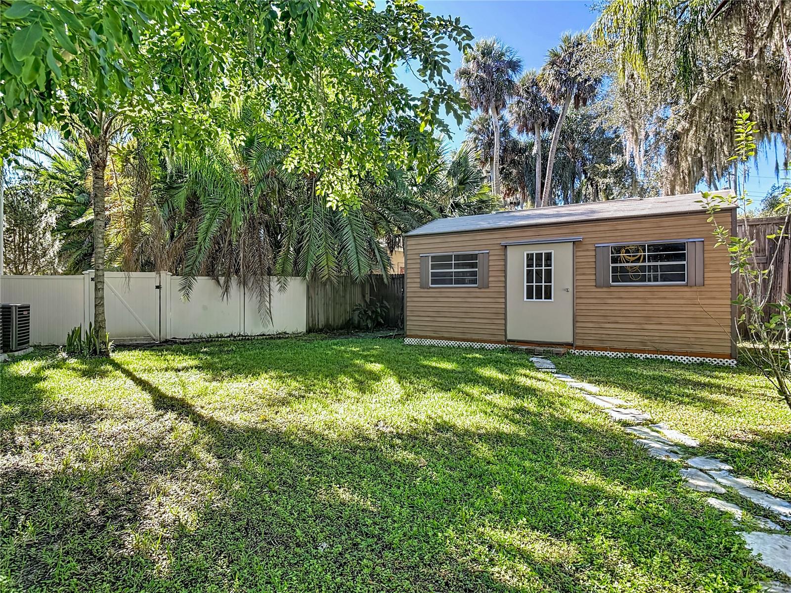 Image 36 of 49 For 1582 Prairie Road