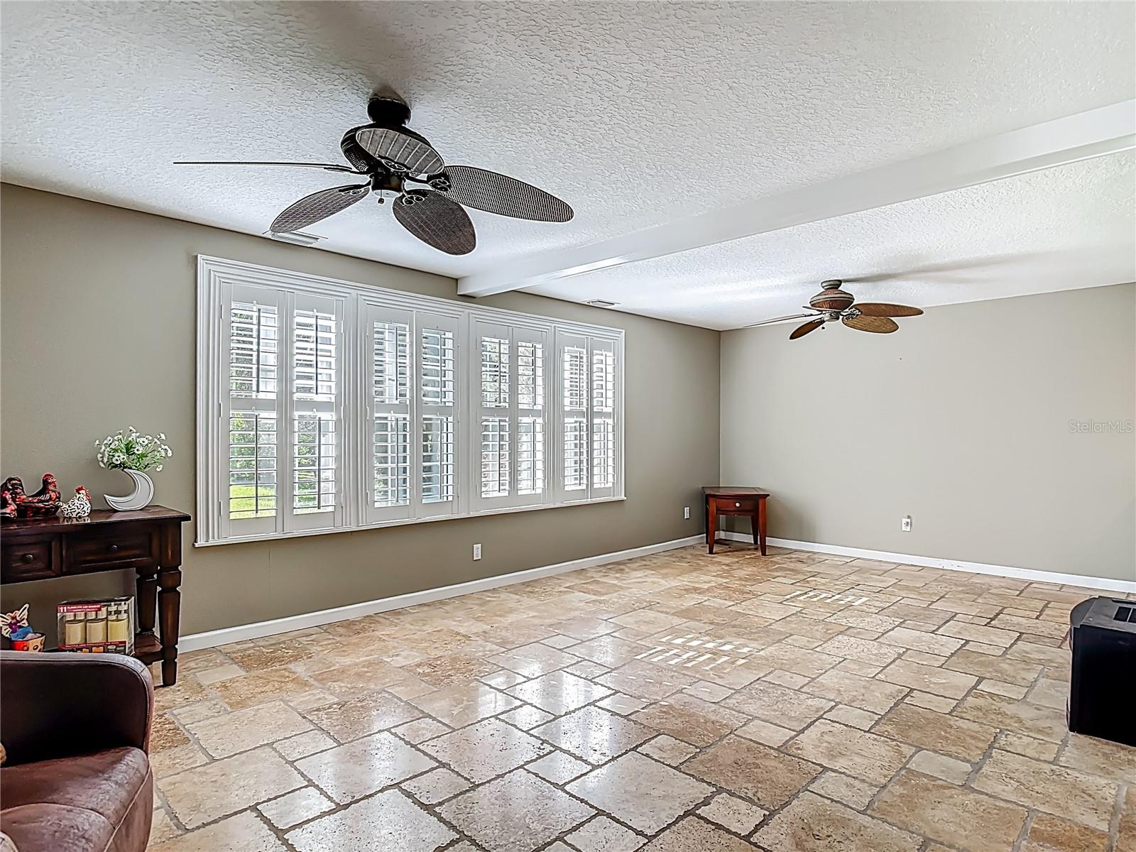 Image 7 of 49 For 1582 Prairie Road