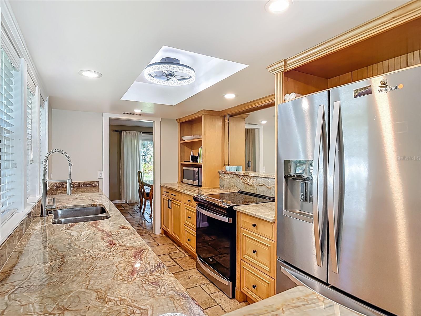 Image 9 of 49 For 1582 Prairie Road