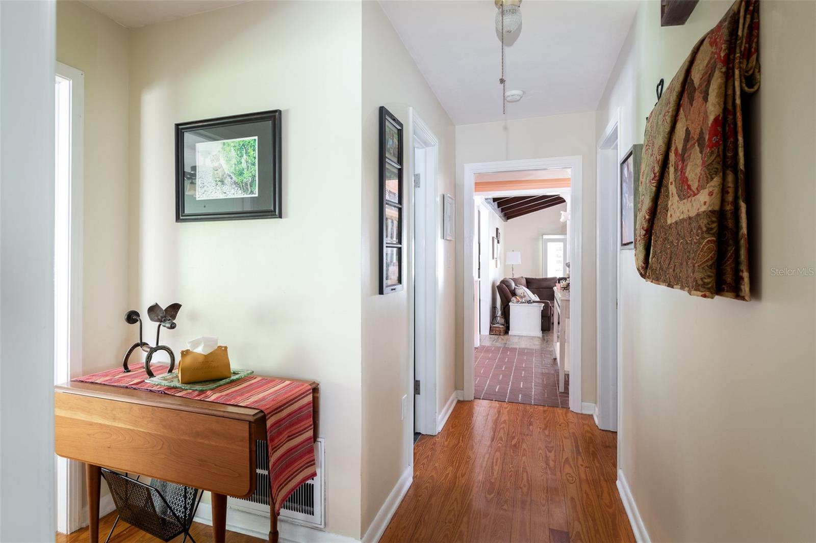Image 11 of 45 For 709 Boylston Street