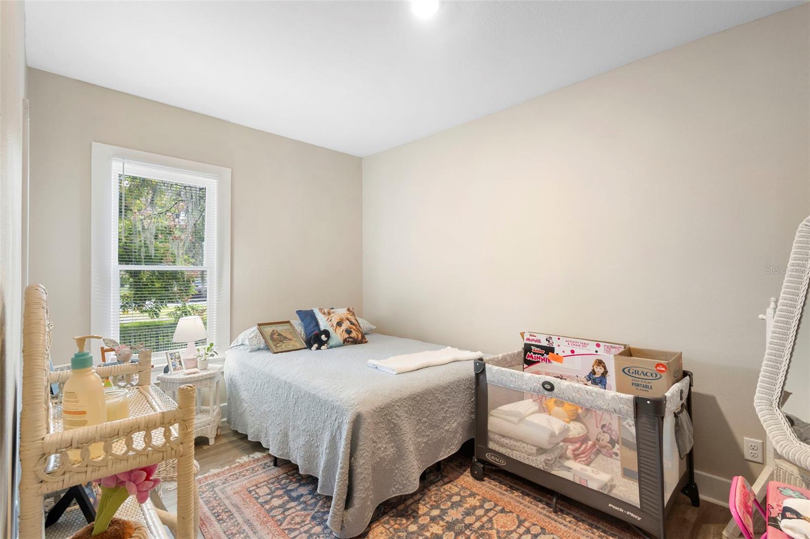 Image 24 of 41 For 135 Arlington Avenue